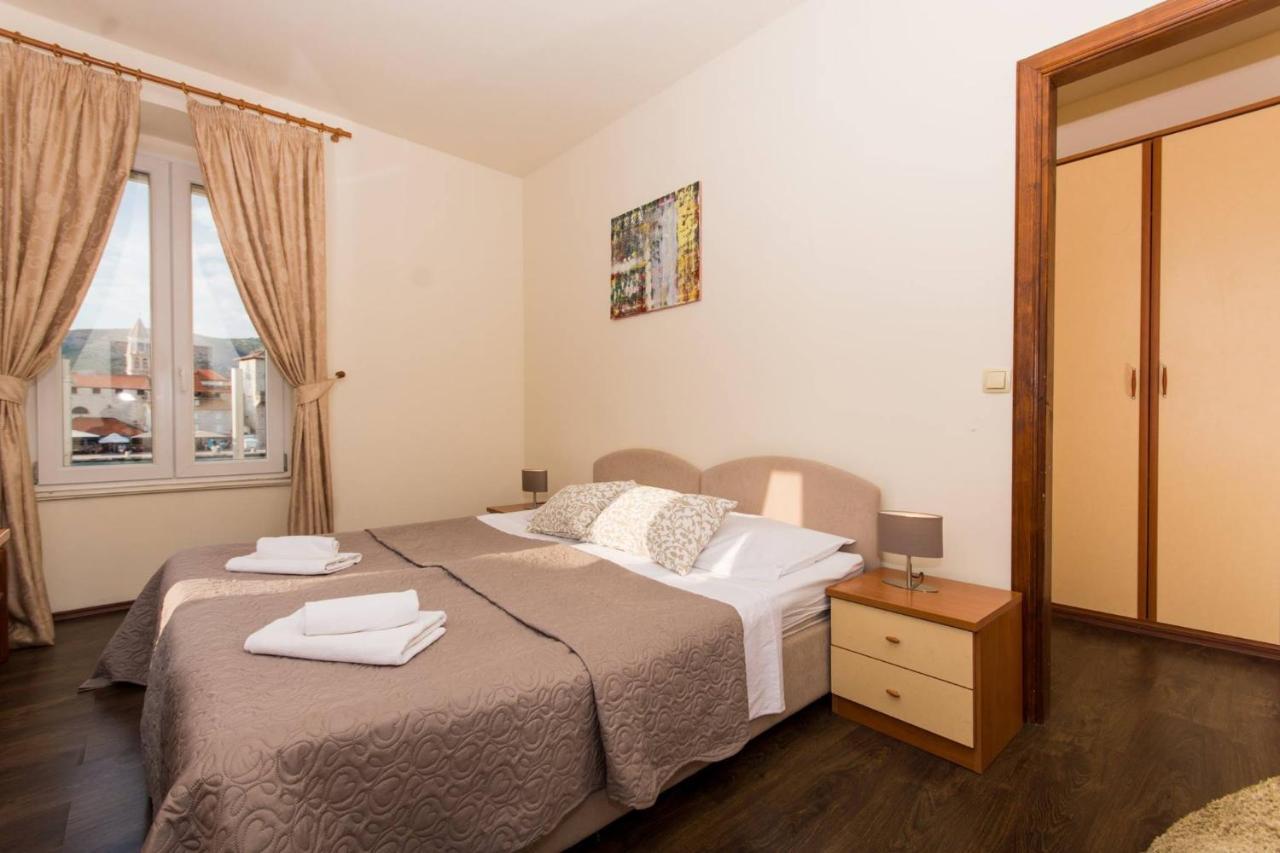 Bed and Breakfast Vila Liza Трогір Екстер'єр фото